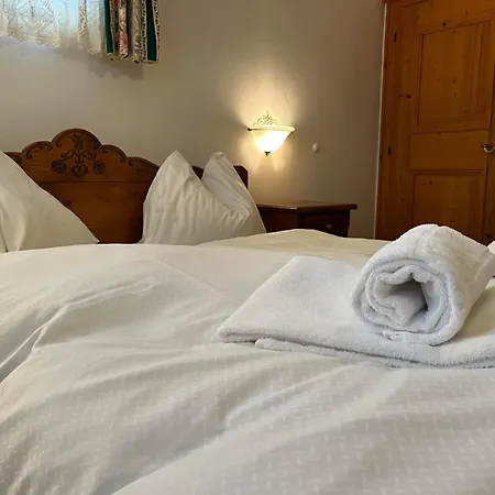 Haus Jaegersruh Bed & Breakfast