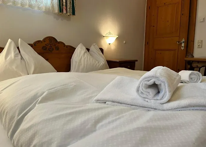 Haus Jaegersruh Bed & Breakfast